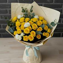 Букет цветов из:  Розы в Купино