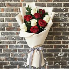 Букет цветов из:  Розы в Купино
