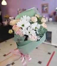 Букет милый в Купино Букет цветов из: Хризантемы и Розы в Купино