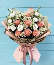 Букет цветов из:  Розы, Альстромерии и Лизиантусы в Купино