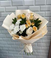 Букет цветов из:  Розы и Хризантемы в Купино