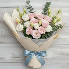 Букет цветов из:  Лизиантусы в Купино