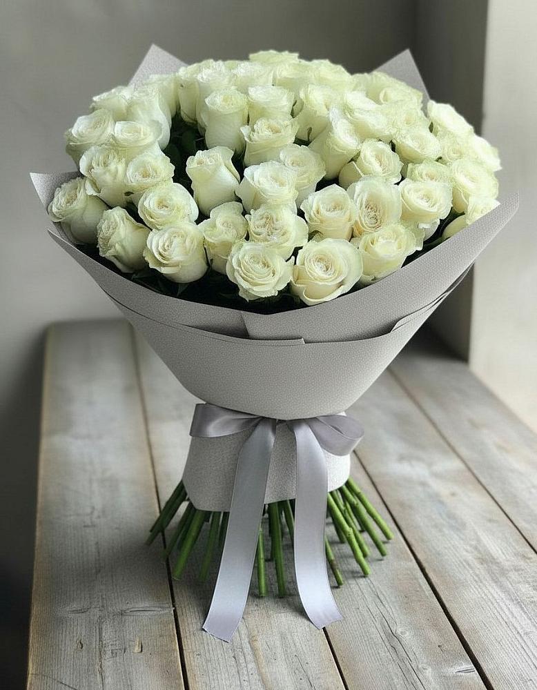 Букет 35 Белых роз в Купино