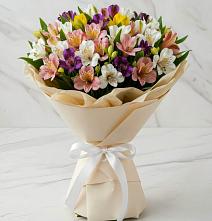Букет цветов из:  Альстромерии в Купино