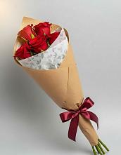 Букет цветов из:  Розы в Купино