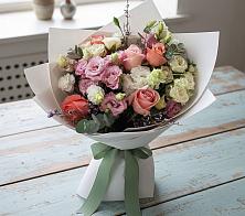 Букет цветов из:  Розы, Лизиантусы и Гвоздики #REPLACE_PRED# Купино