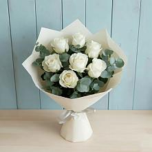 Букет Белые розы в Эвкалипте в Купино