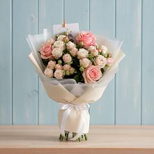 Букет цветов из:  Розы в Купино