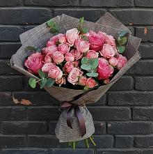 Букет цветов из:  Розы в Купино