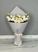 Букет цветов из:  Розы и Лизиантусы в Купино